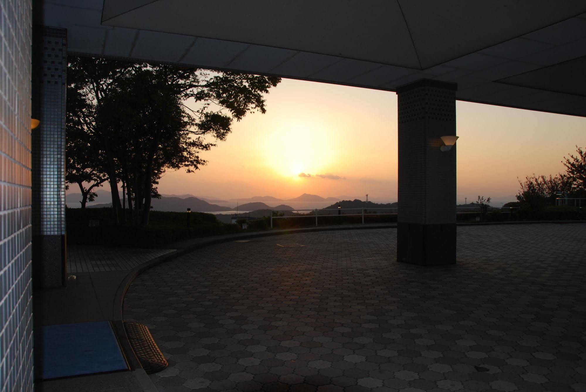 Setouchi Kojima Hotel Курашики Екстериор снимка